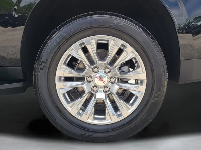Used 2024 Onyx Black GMC Denali image 34
