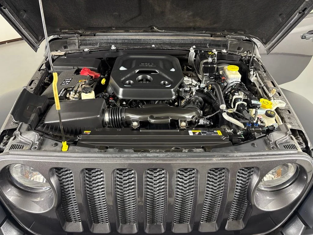 Used 2023 Gray Jeep Sport S image 36