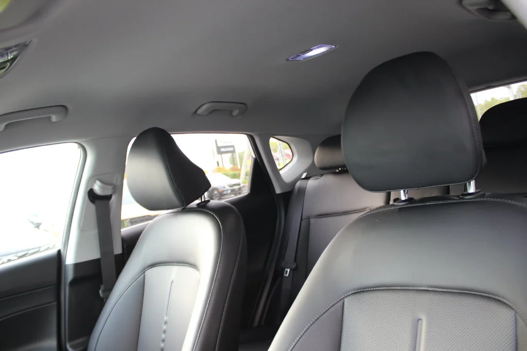 Used 2026 White Hyundai SEL Premium image 25