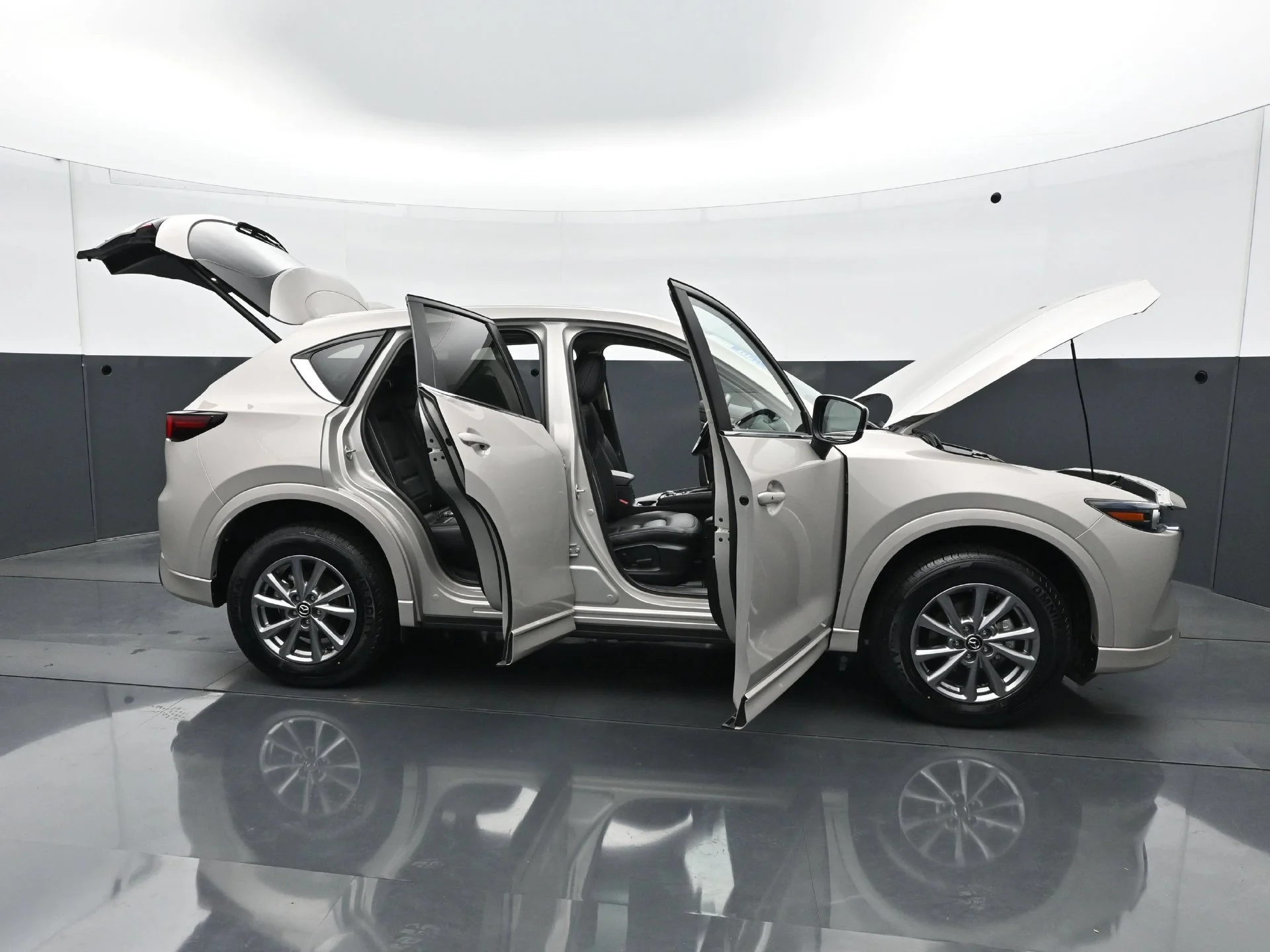 Used 2025 Platinum Quartz Metallic Mazda 2.5 S Preferred Package image 35