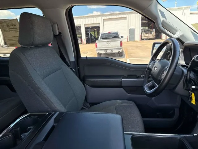 Used 2024 Black Ford XLT image 20
