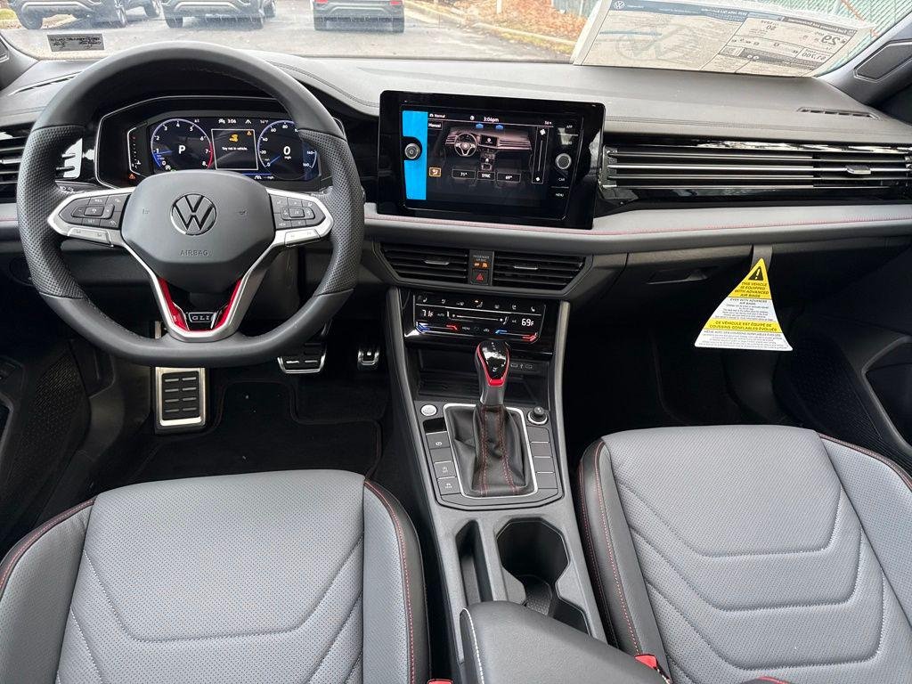 New 2026 Pure White w/Deep Black Roof Volkswagen 2.0T Autobahn image 22