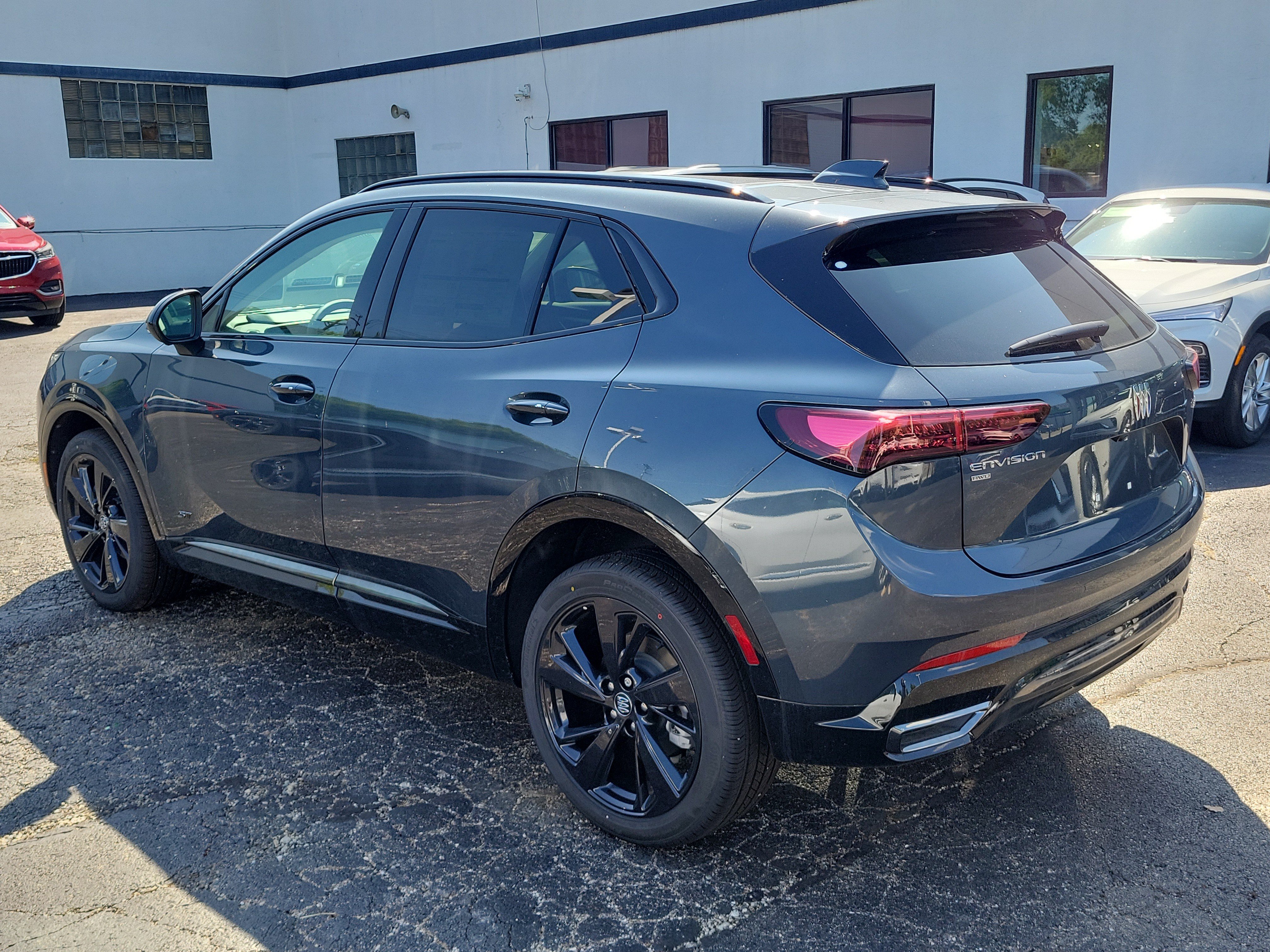 2026 Buick Envision Sport Touring - Photo 3