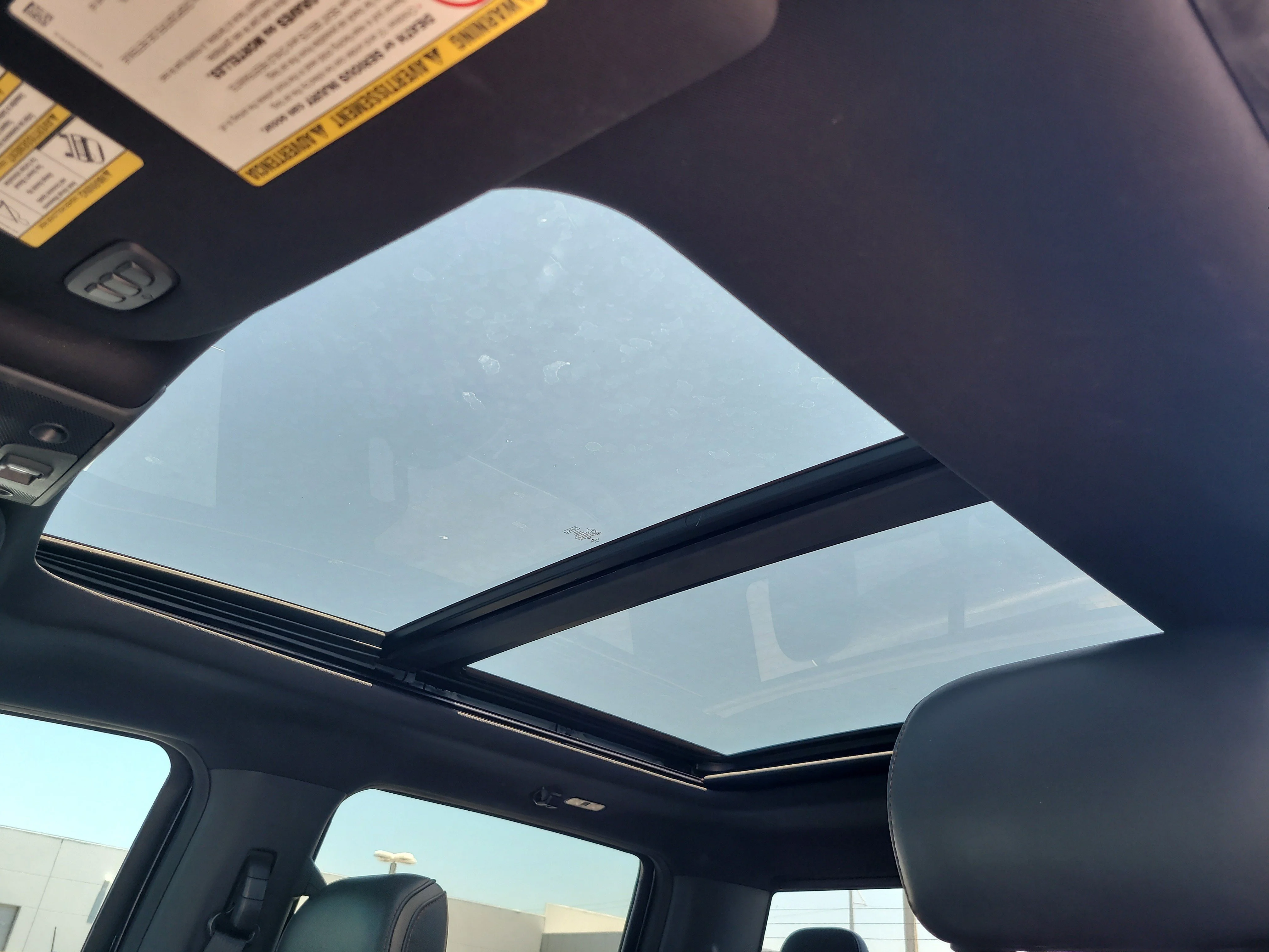 Used 2022 Blue Metallic Ford Platinum image 19