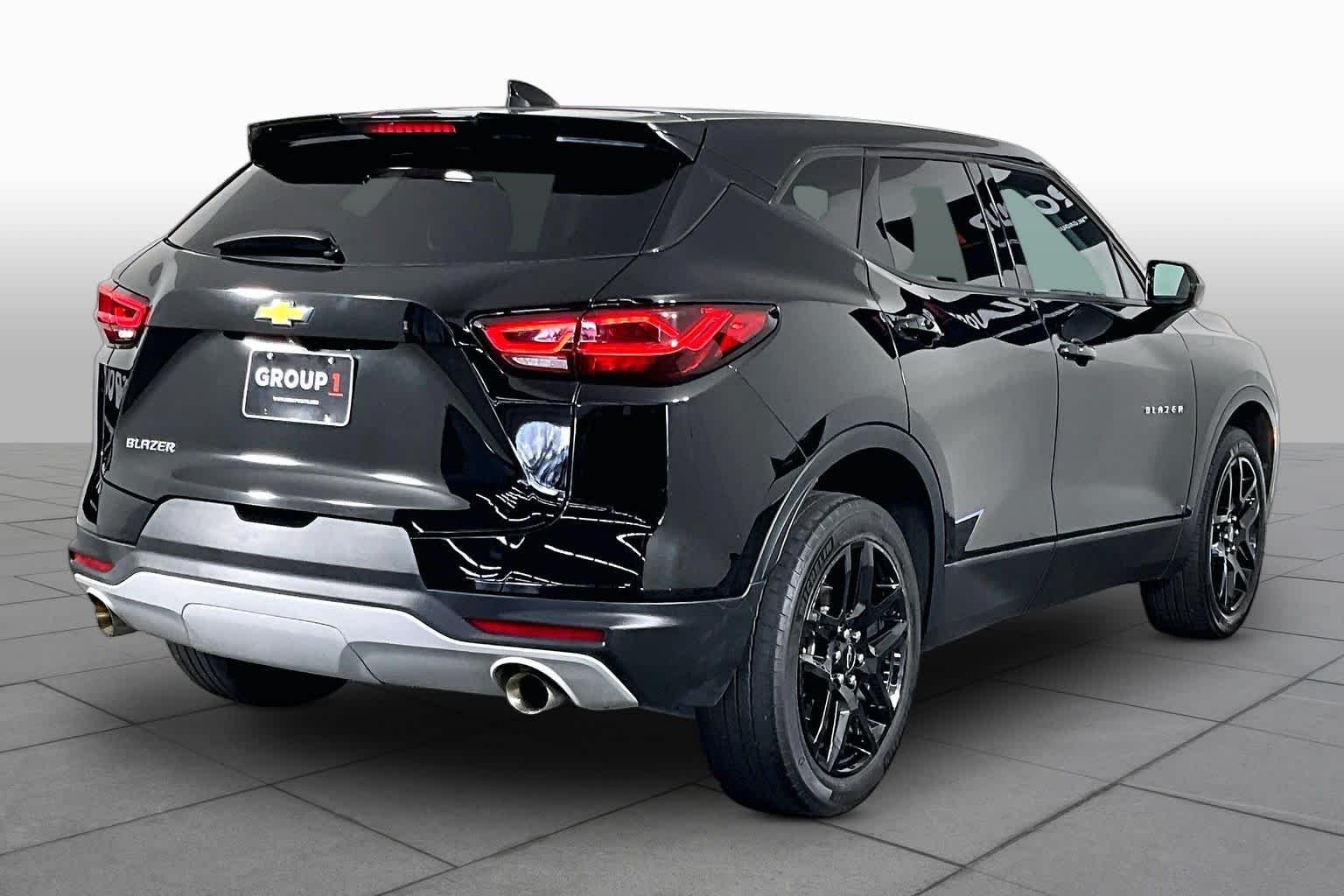 Used 2023 Black Chevrolet LT image 12