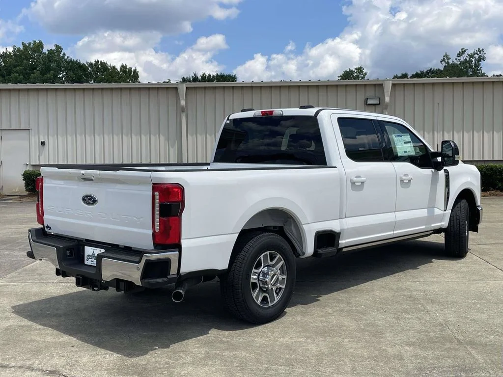 New 2026 White Ford Lariat image 3