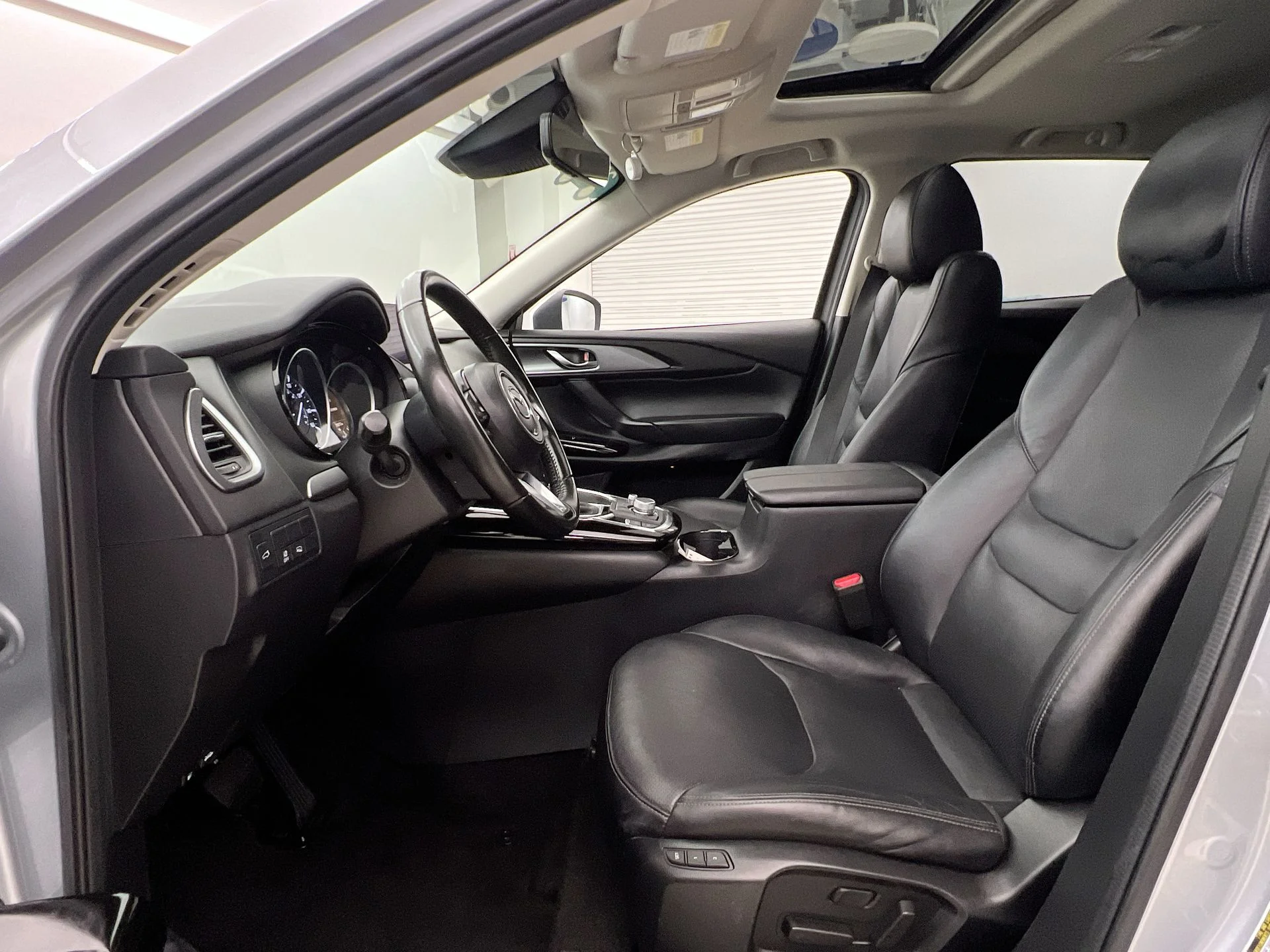 Used 2023 Silver Mazda Touring Plus image 9