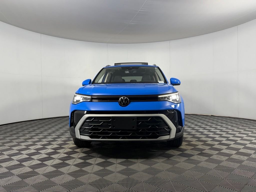 Used 2025 Blue Volkswagen 1.5T SE image 5
