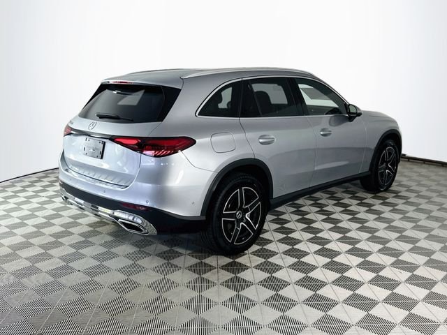 New 2027 Cirrus Silver Metallic Mercedes-Benz GLC 300 image 7