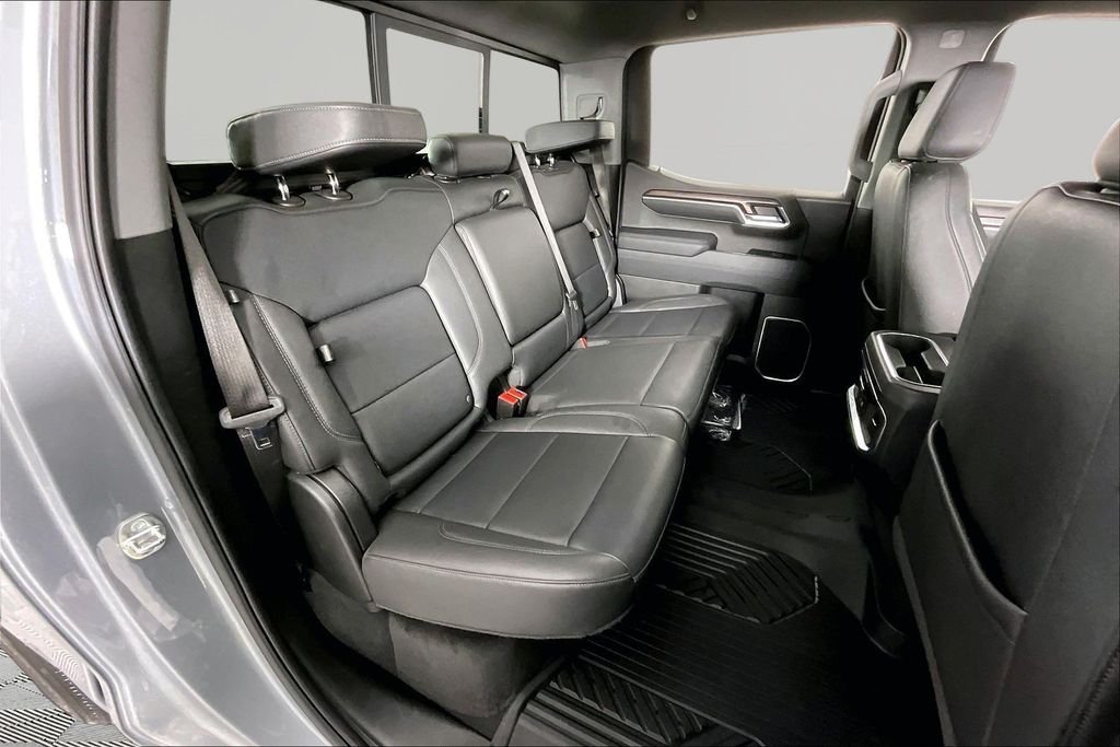 Certified Used 2024 Silver GMC SLT image 25
