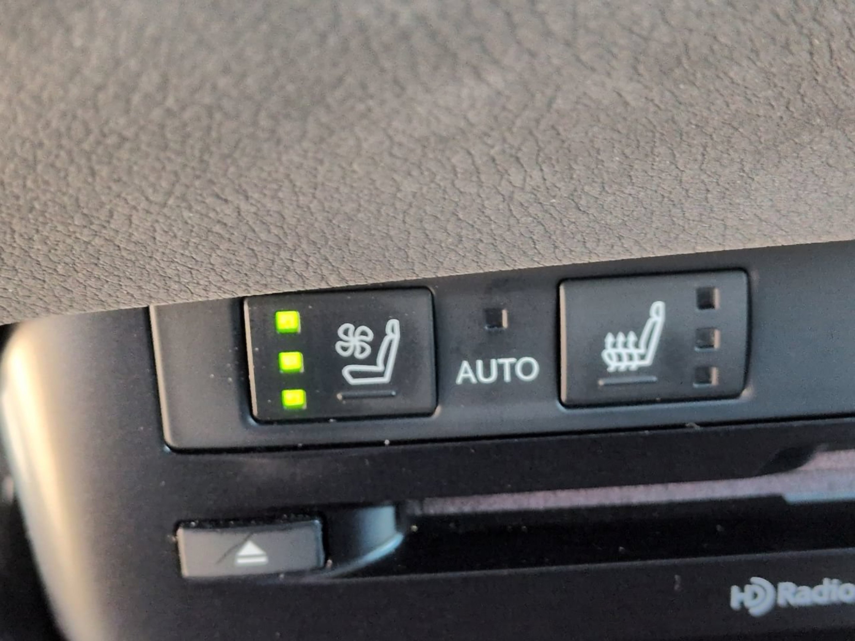 Used 2022 Iridium Lexus 350 F Sport image 22