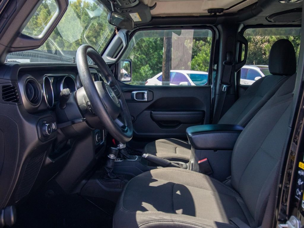 2023 Jeep Wrangler 4-Door Sport S - Photo 7