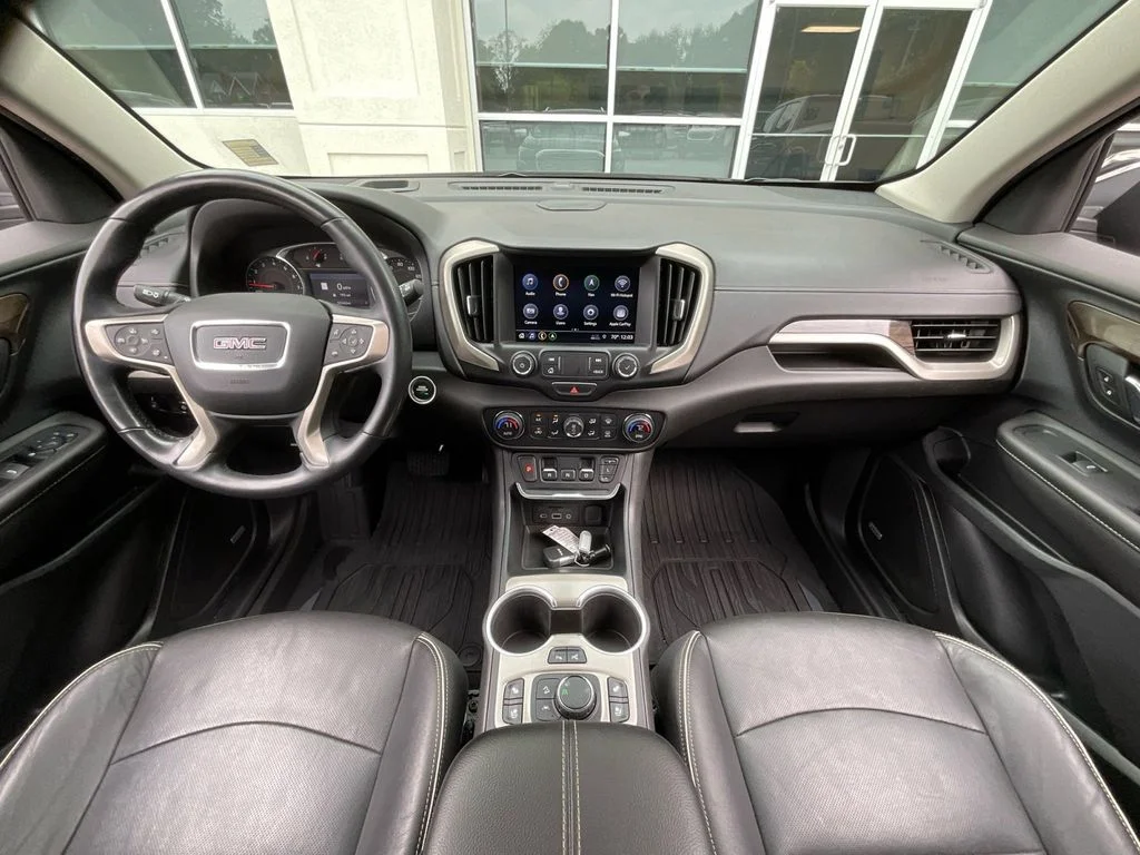 Used 2020 Black GMC Denali image 18
