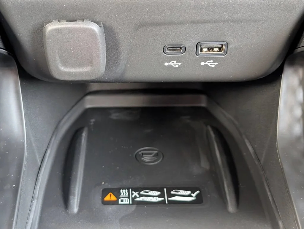 New 2026 Mosaic Black Metallic Chevrolet ACTIV image 21