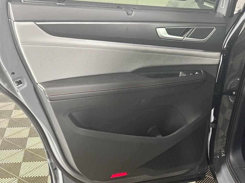 New 2026 Pure Gray Volkswagen Peak Edition image 20