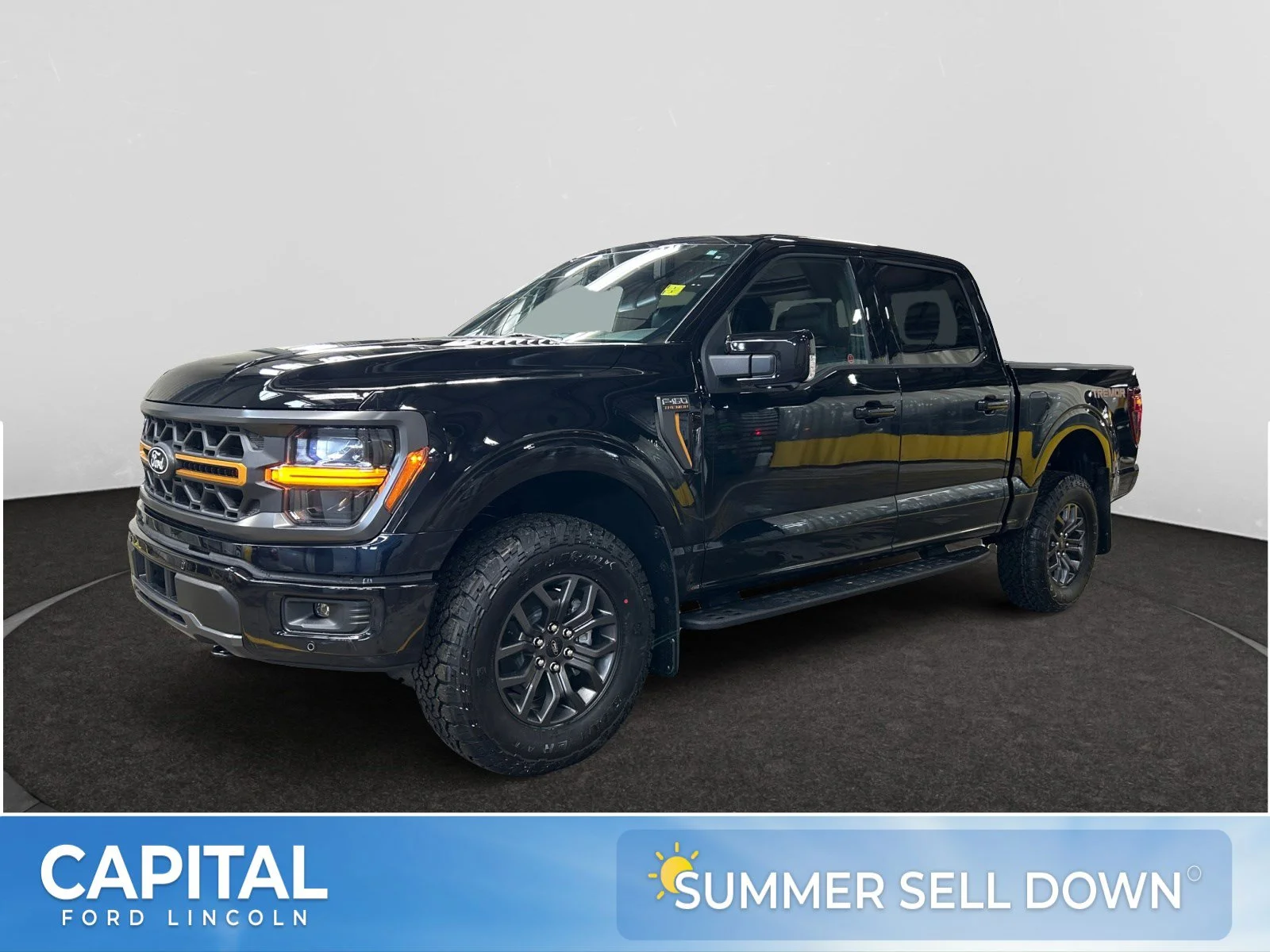 New 2026 Agate Black Metallic Ford Tremor image 1