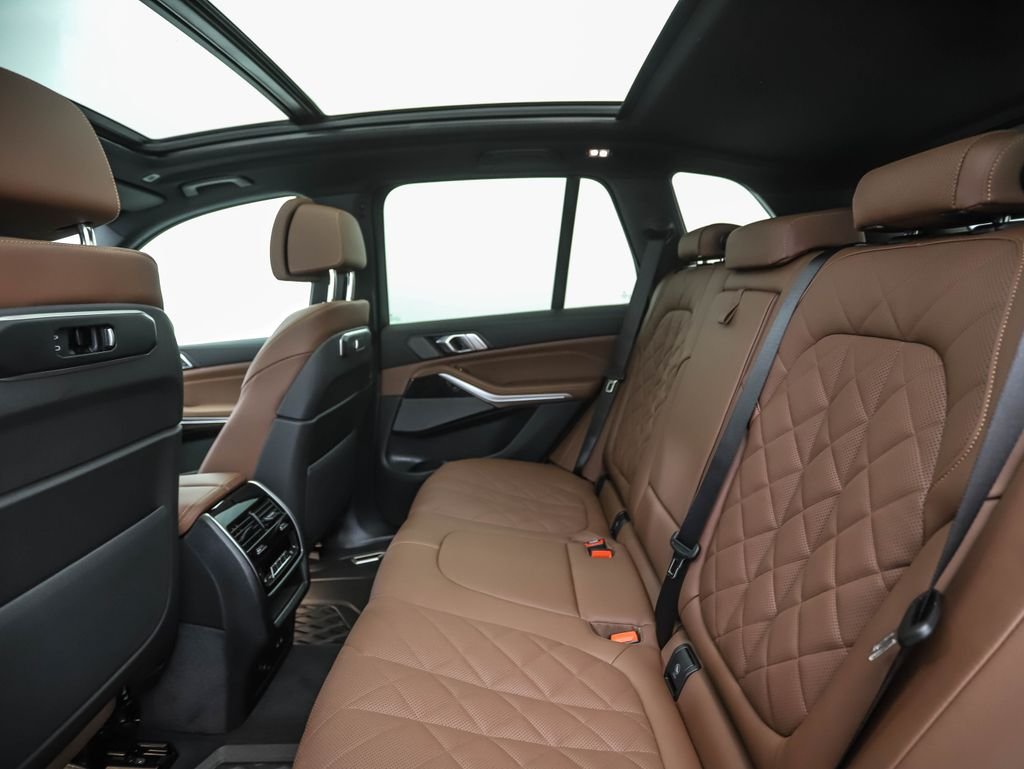 New 2026 Gray Metallic BMW xDrive40i image 22