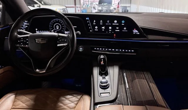 Used 2022 Gray Cadillac Premium image 38