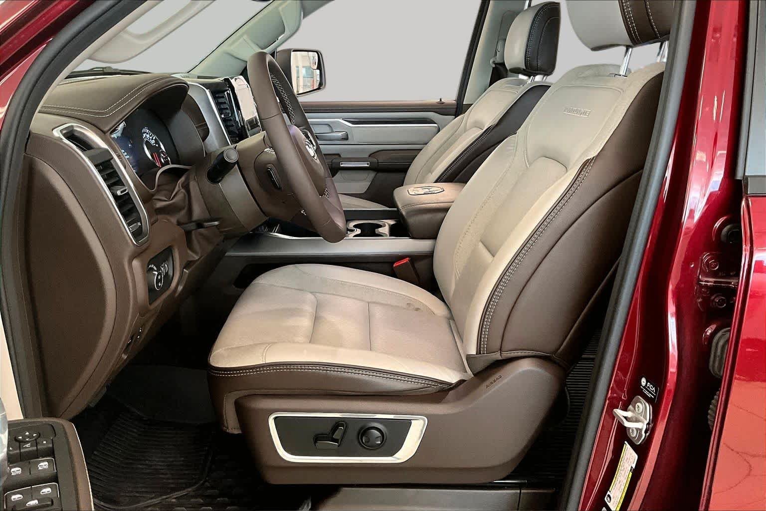 Used 2025 Delmonico Red Pearlcoat Ram Laramie image 7