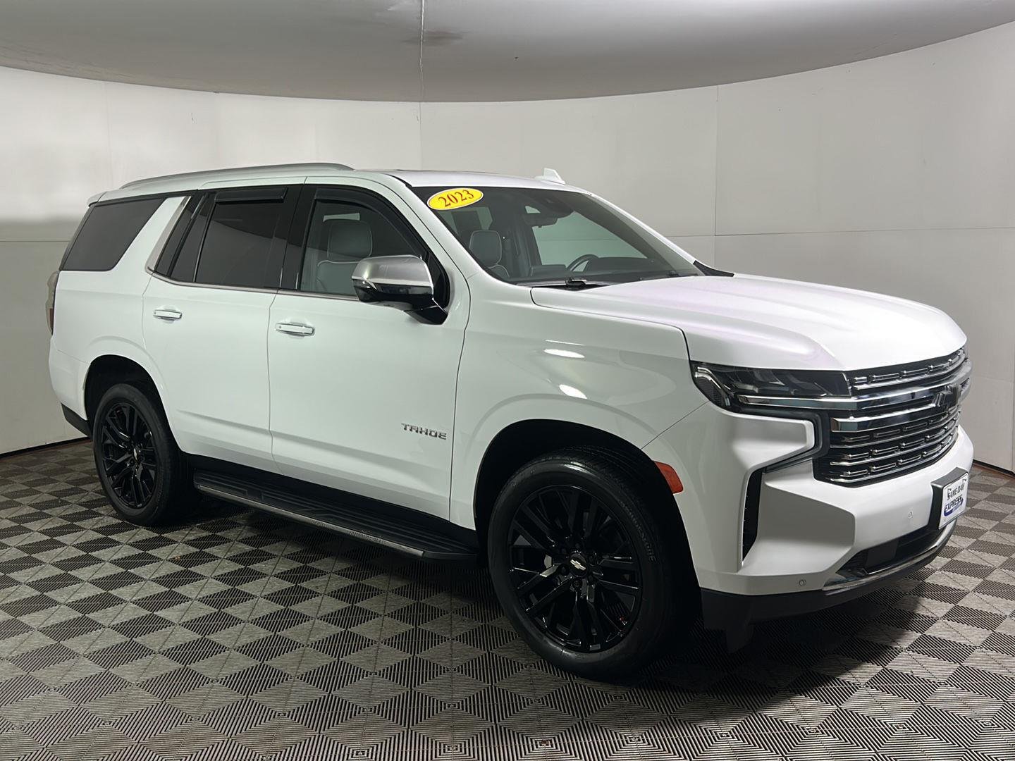 Used 2023 Summit White Chevrolet Premier image 5