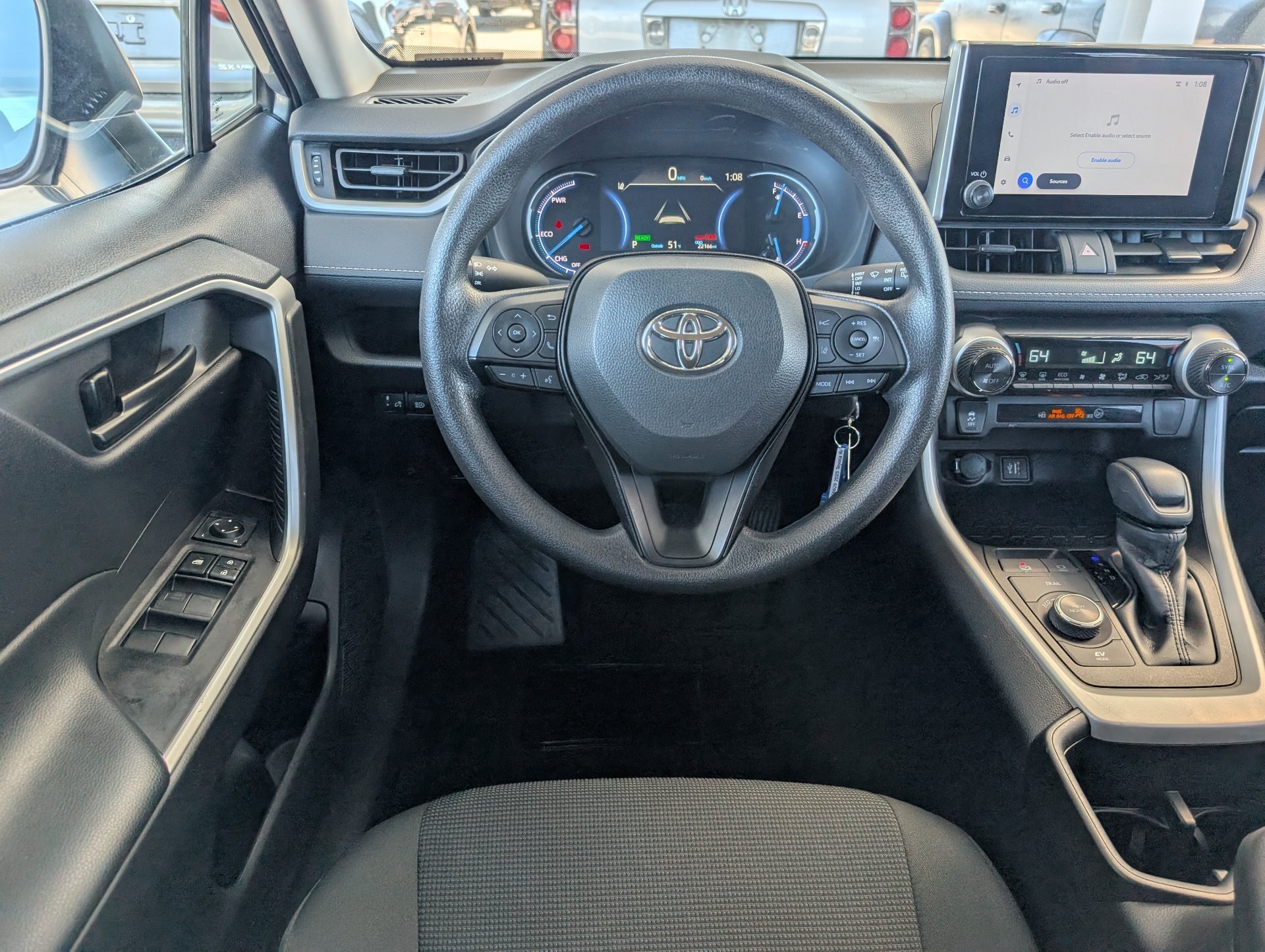 2025 Toyota RAV4 LE - Photo 22