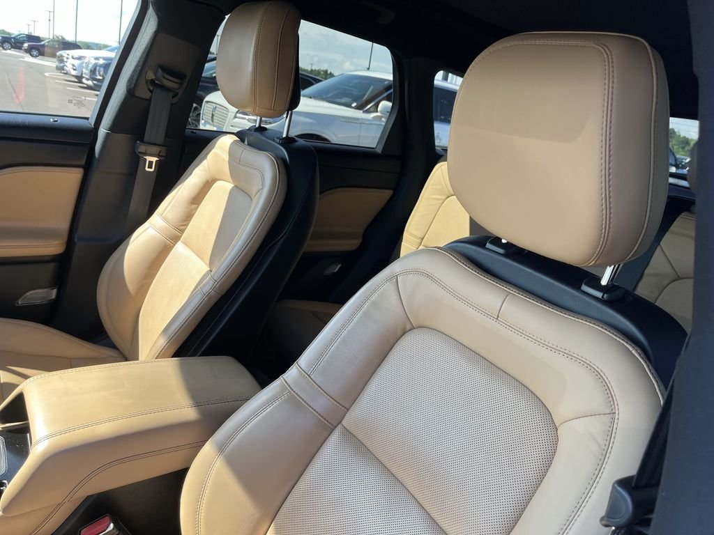 Used 2020 Brown Lincoln Reserve image 11