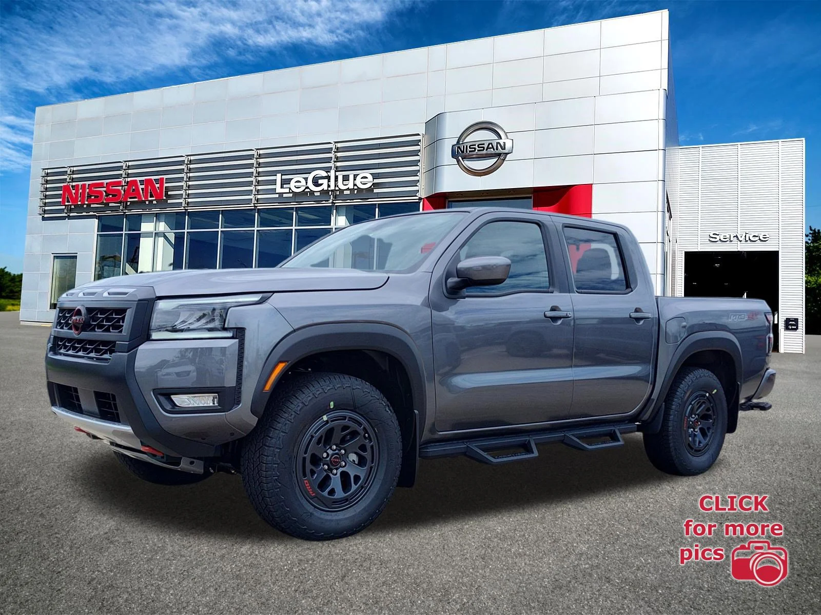 2026 Nissan Frontier PRO-4X Crew Cab 4X4's photo