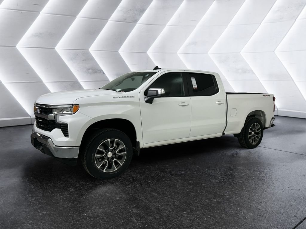 Used 2023 White Chevrolet LT image 3