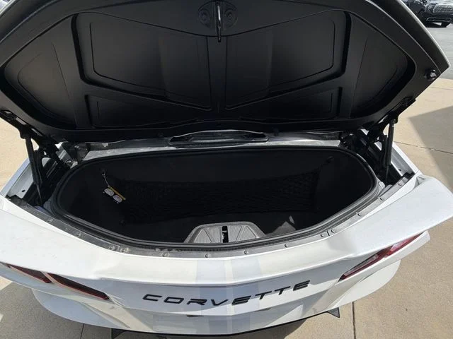 Used 2023 White Chevrolet Stingray image 25