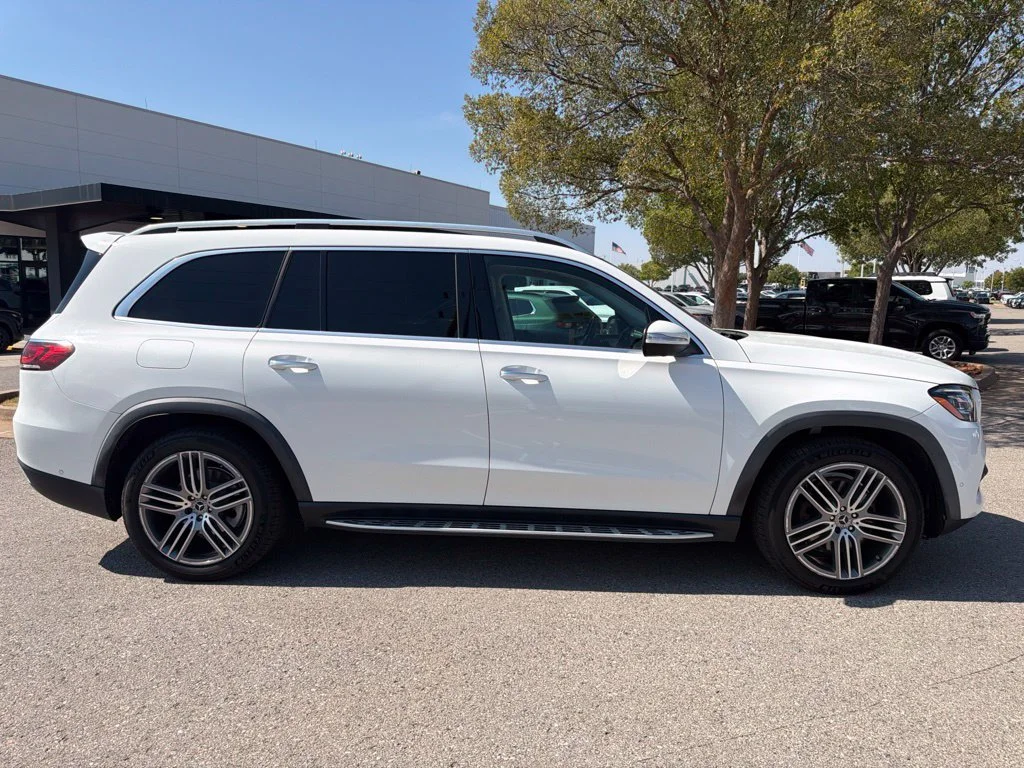 Used 2022 White Mercedes-Benz GLS 450 image 4