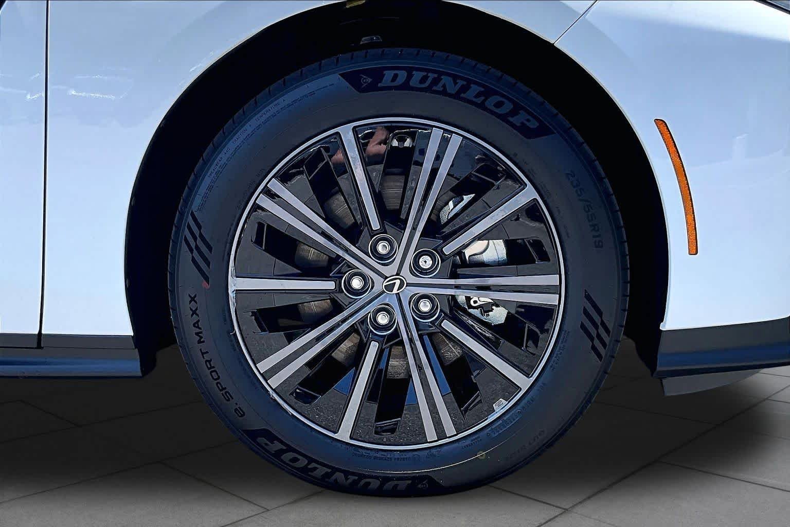 New 2026 Ultra White Lexus PREMIUM image 9