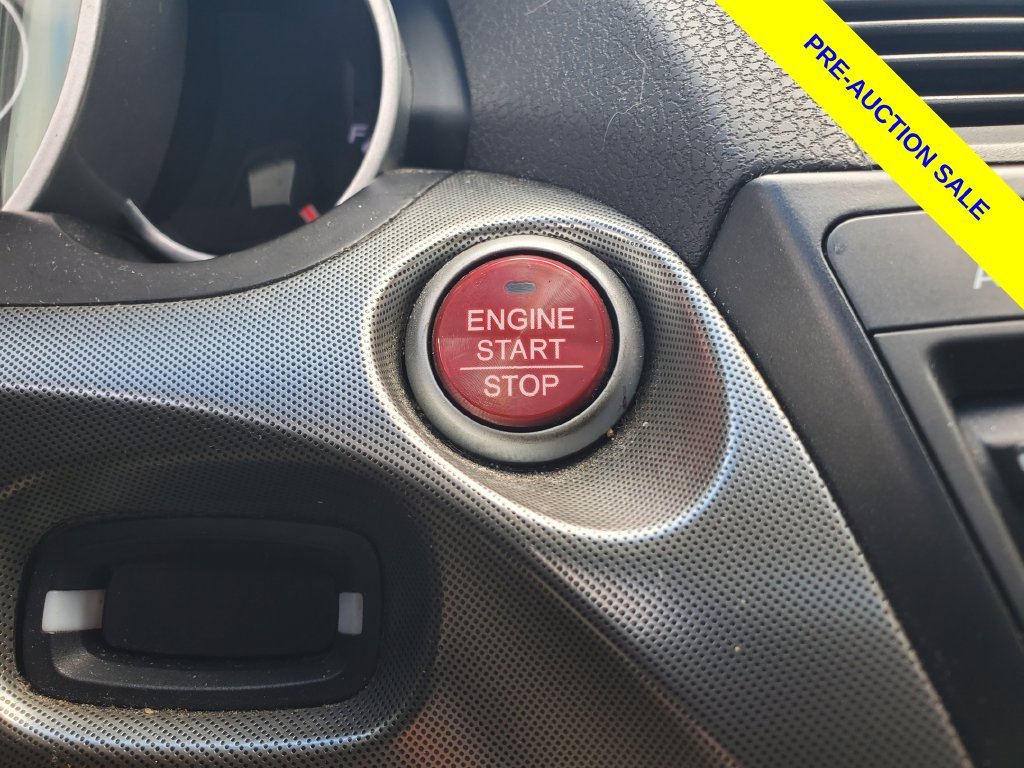 Used 2010 White Acura 3.5 image 26