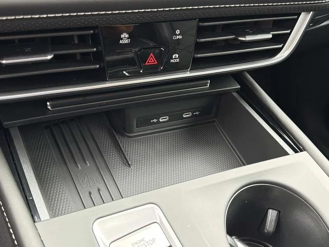 New 2026 Black Volkswagen 2.0T SE image 24