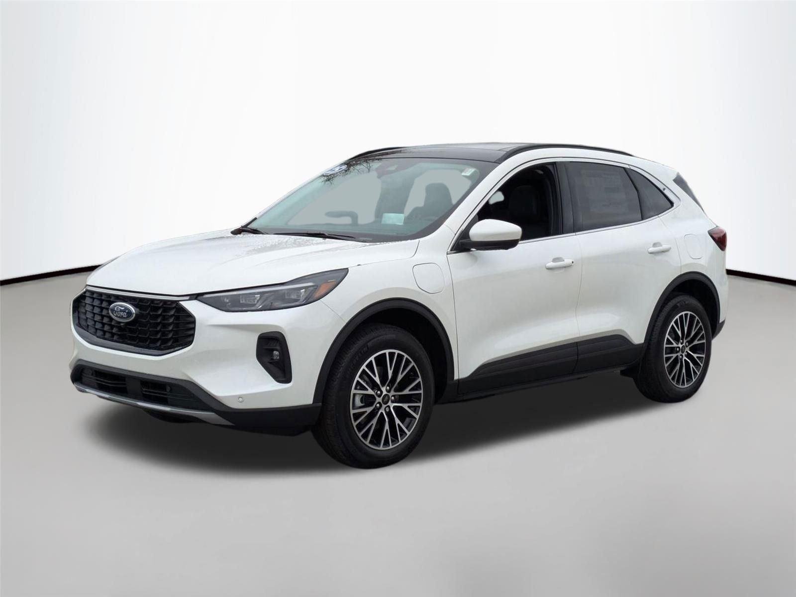 New 2025 Star White Metallic Tri-Coat Ford PHEV image 1