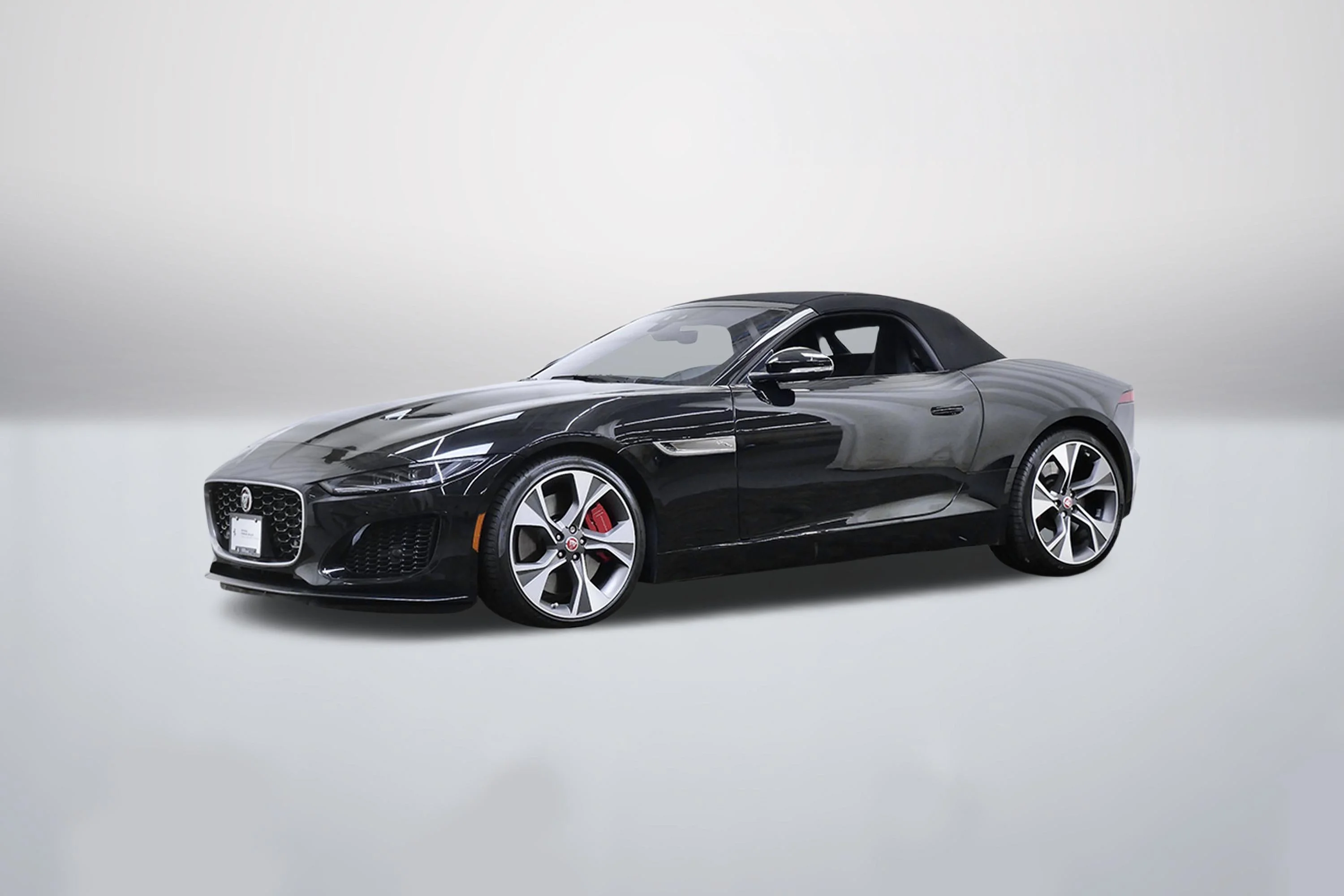 Used 2023  Jaguar P450 image 1