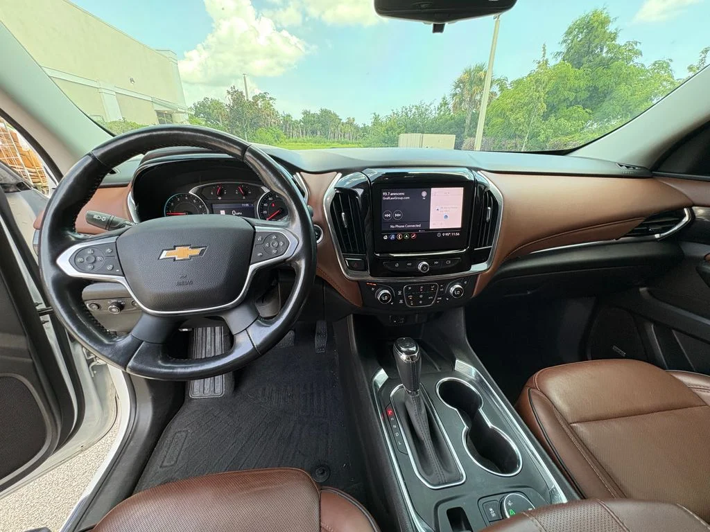 Certified Used 2020 White Chevrolet High Country image 7