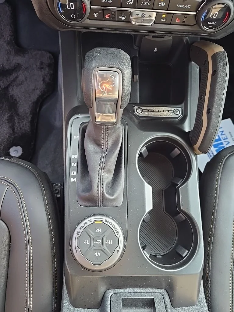 New 2026 Avalanche Gray Ford Badlands® image 20