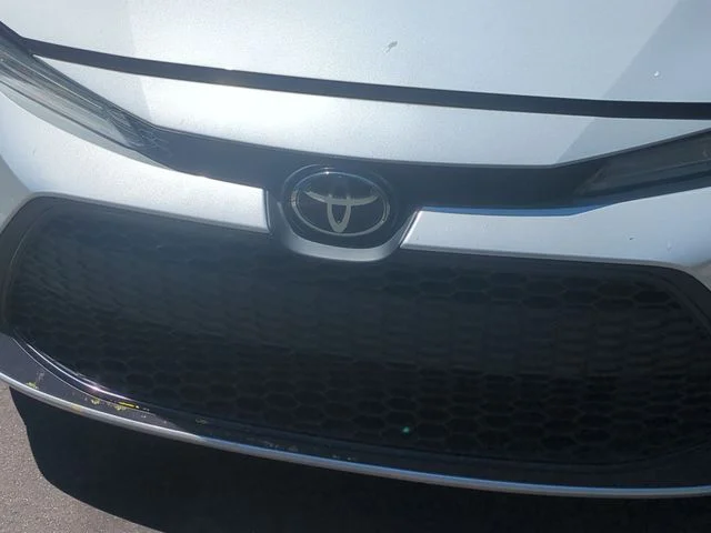 Used 2022 Silver Toyota L image 24