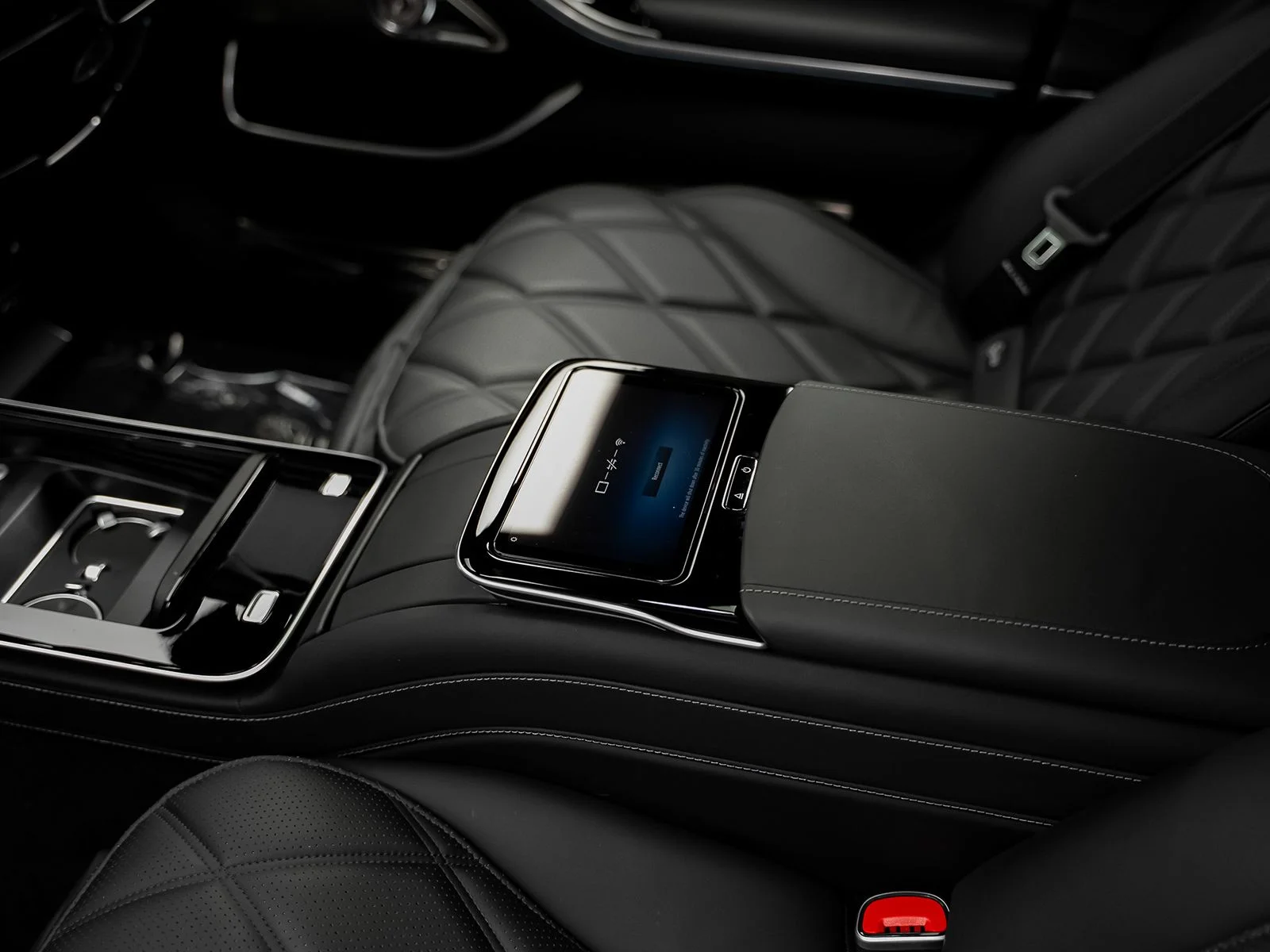 Used 2023  Mercedes-Benz Maybach S 680 image 45