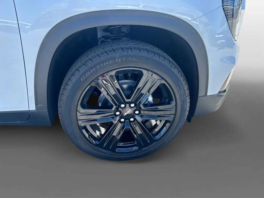 New 2026 Summit White GMC Elevation image 16