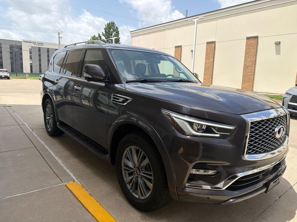 2024 INFINITI QX80 Luxe's photo