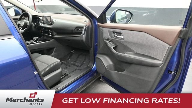 Used 2023 Blue Nissan SV image 13