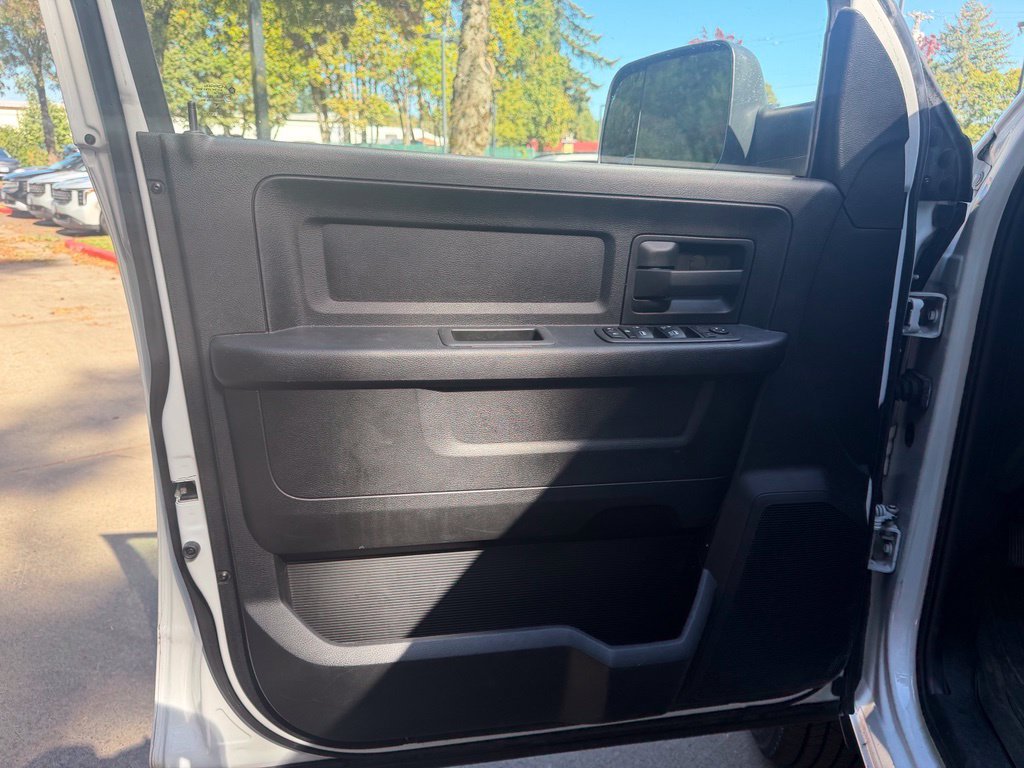 Used 2022 Bright White Clearcoat Ram Tradesman image 8