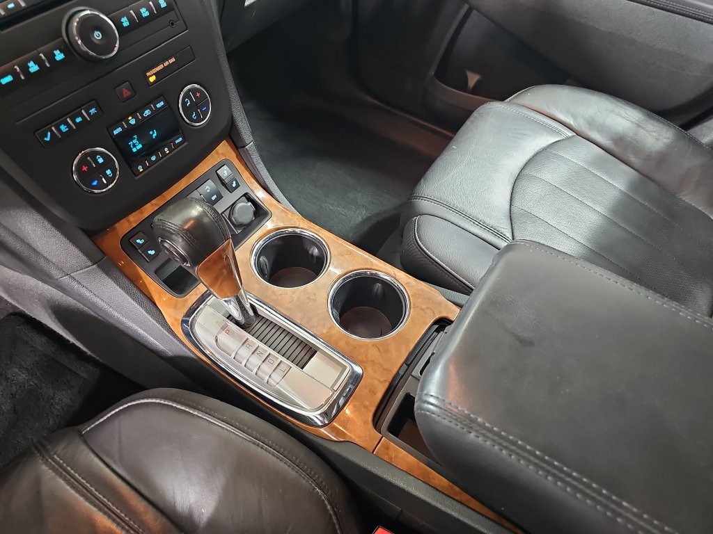 Used 2012 Cyber Gray Metallic Buick Leather image 31