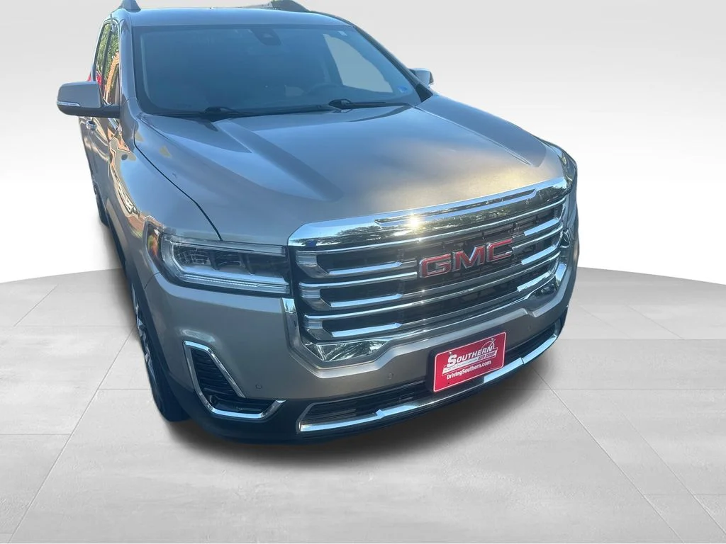 Used 2023 Gray GMC SLE image 32