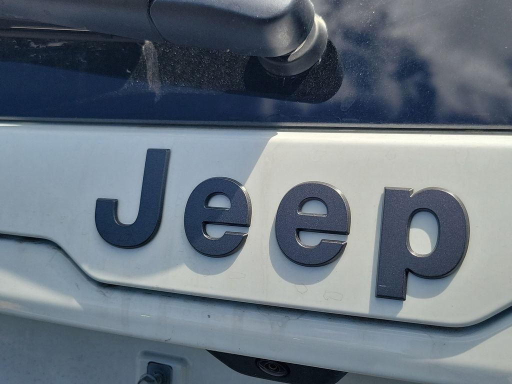 New 2026 Bright White Clearcoat Jeep Limited image 6