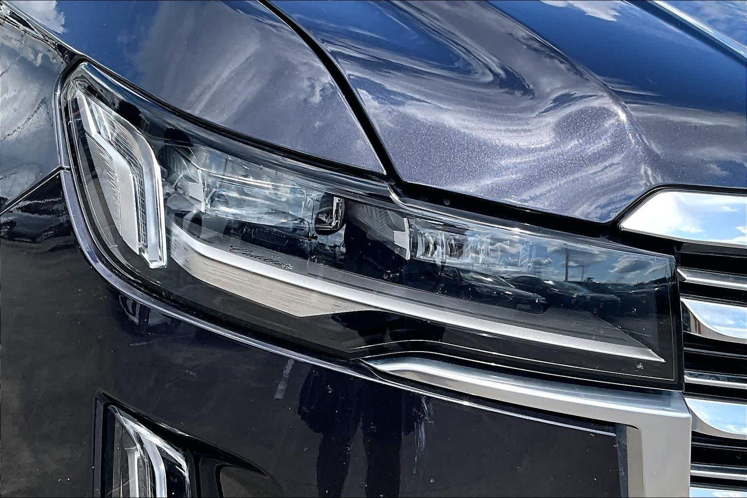 Used 2022 Galactic Gray Metallic Cadillac Premium Luxury Platinum image 26
