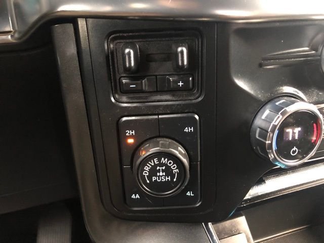 Used 2021 Oxford White Ford Lariat image 32