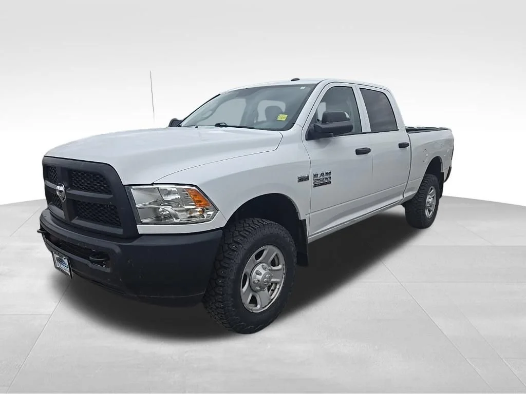 Used 2016 White Ram Tradesman image 2