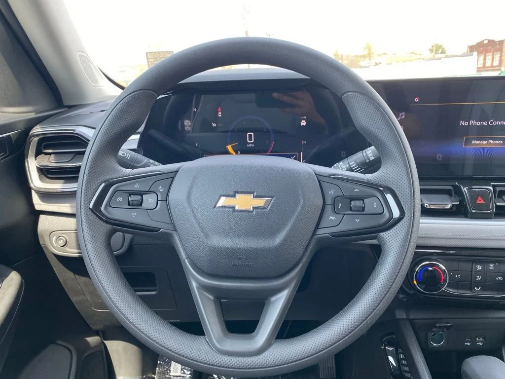 New 2026 Mosaic Black Metallic Chevrolet LT image 11